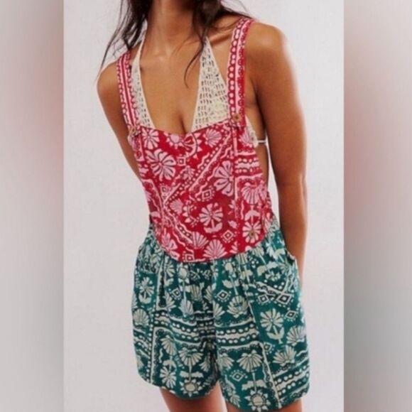 Free People Palm Bay Printed Shortalls Holiday Combo - Picture 1 of 5